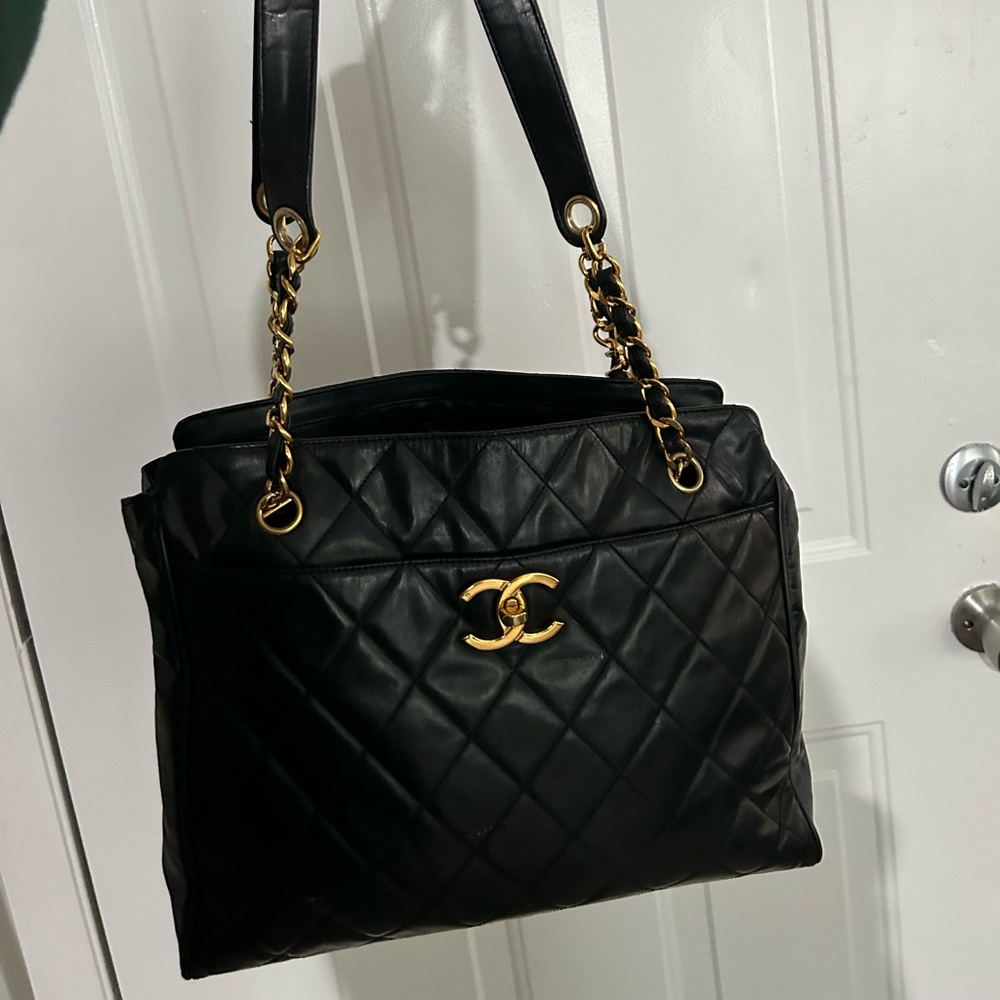 Vintage Chanel bag 24k gold hardware